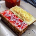 Roti bakar stobery